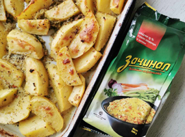 Печени компири со лимон и лук